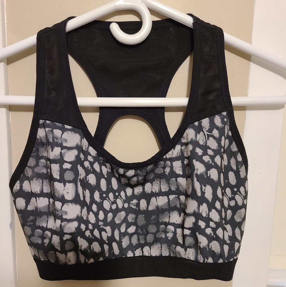 Sports bra